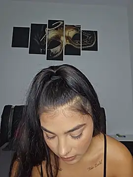 Crissdesire webcam