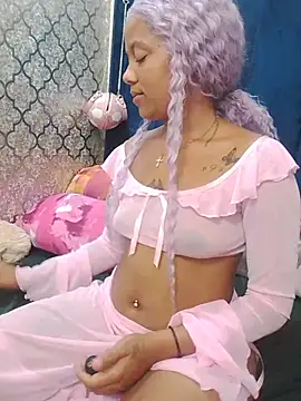 Ayasexyxx26 webcam