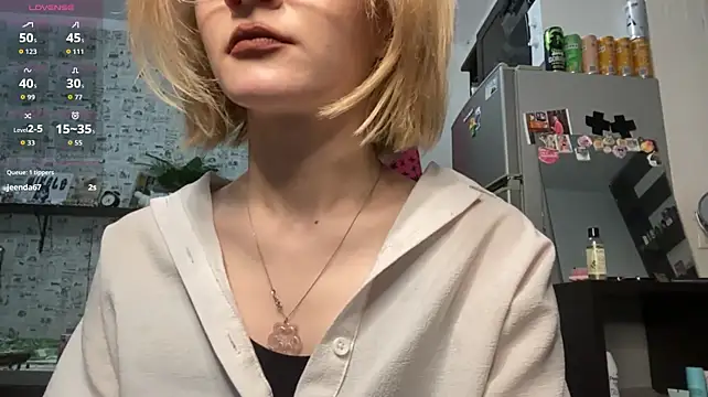 NikiAkimbo webcam
