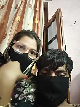hotty_ana webcam