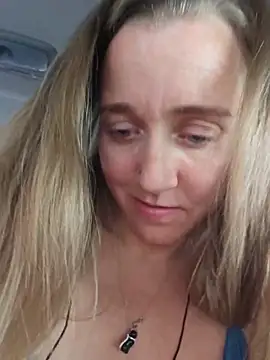 SkyelarsWorld 💭 free nude stream