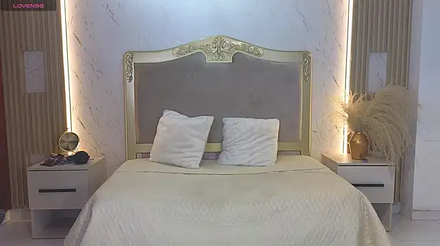 KristennBlue