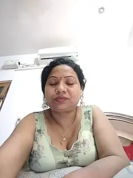 Cute-Janvi20 webcam