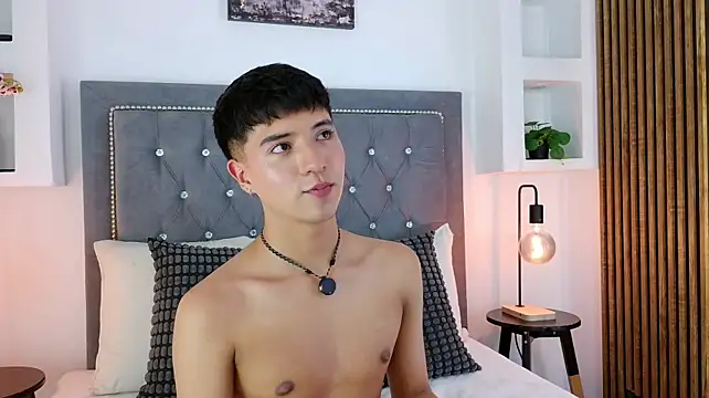 Keen_Nico webcam