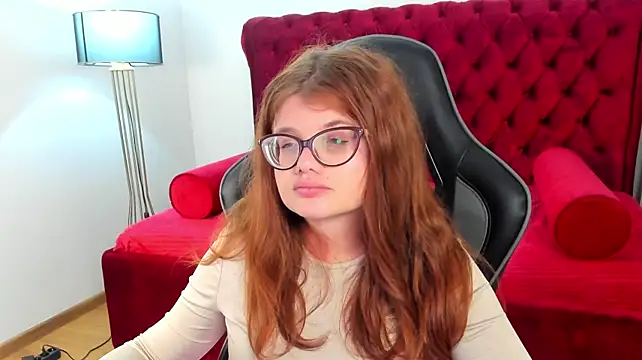 ChloeHalses webcam