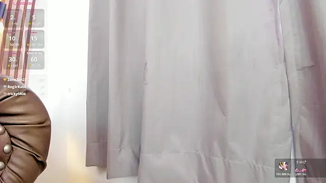 yasmin_dina 🗣 free live webcam