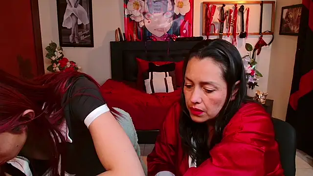 KloeDeketAndPenelope 🍵 cam