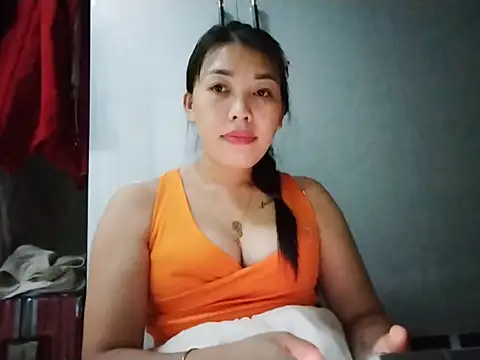 nakedfull111 webcam