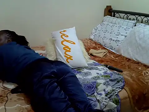 Sweet_Bear 🌔 live naked chat