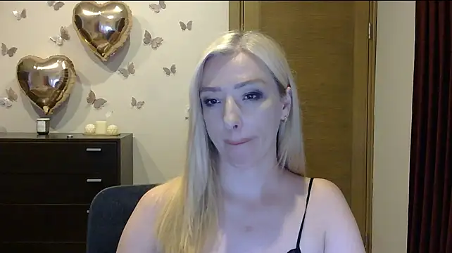 Wild_Silk_Desire 🔵 online webcam