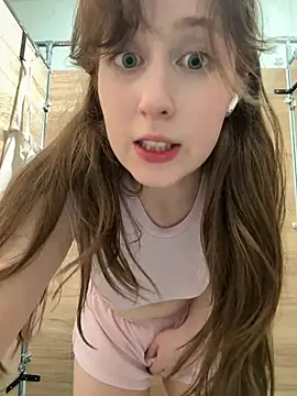 FroggyAnna 🍿 free naked stream