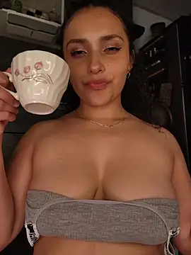 Lucy_Marin live cam on StripChat