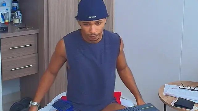 cassian_gold live cam on StripChat