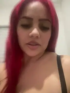 giih_sales03 live cam on StripChat