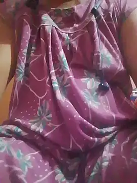 Varsha_96 live cam on StripChat