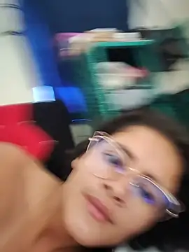Emmaa_- webcam