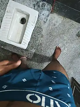 Rocky-badboy_cum4me webcam