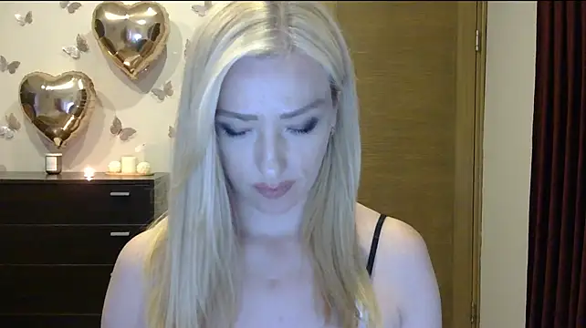 Wild_Silk_Desire webcam