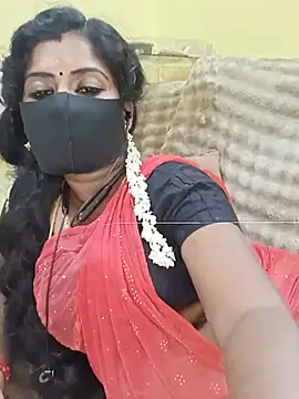 tamilammukuttyy live cam on StripChat
