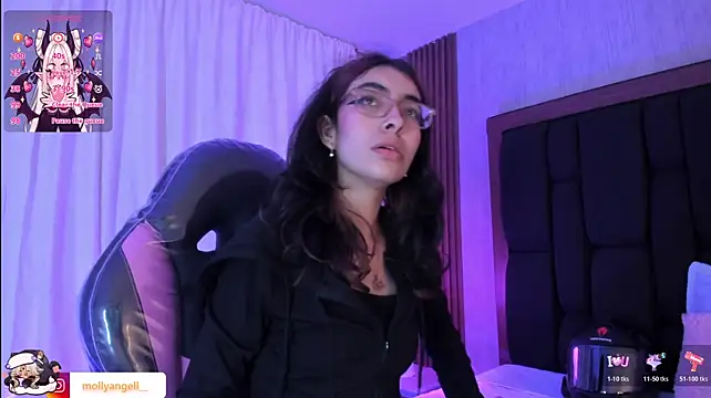 Molly_A webcam