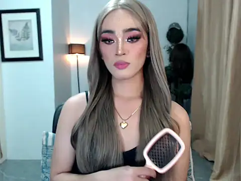 lavandermilk live cam on StripChat