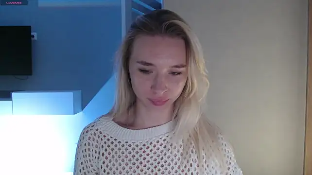Emily_Hartt