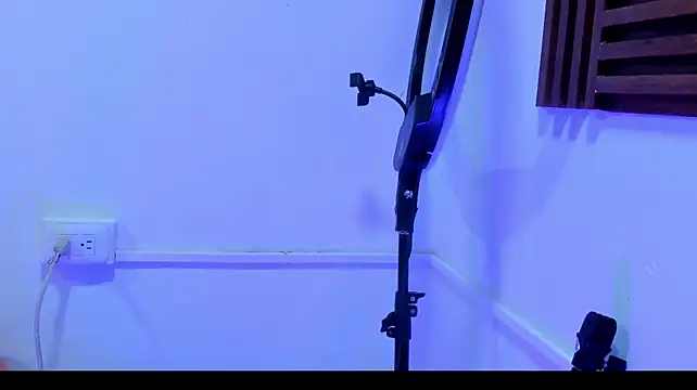 alejandra_bunny77 webcam