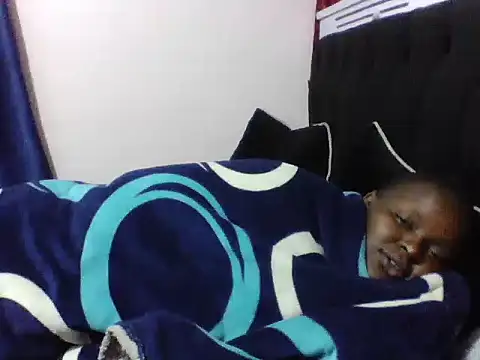 Queennyams webcam