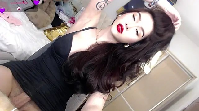 KeenMazikeen69 live cam on StripChat
