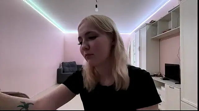 AnnitaNumga webcam