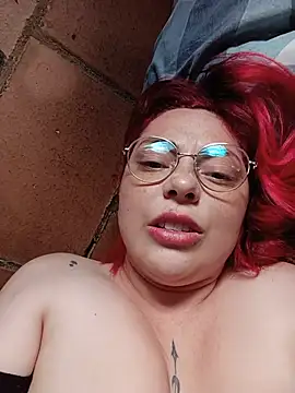 madelaine- live sex cam