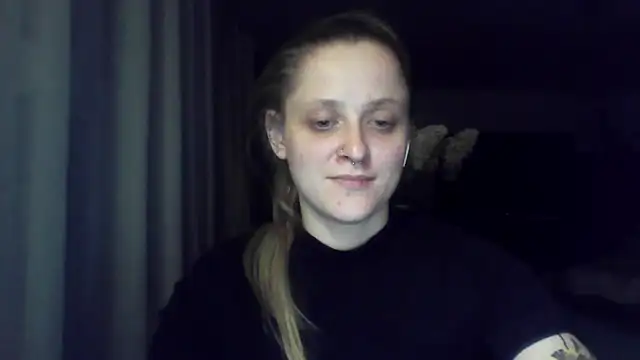 LeaWetGirl live cam on StripChat