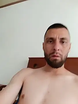 Dracoandr live cam on StripChat
