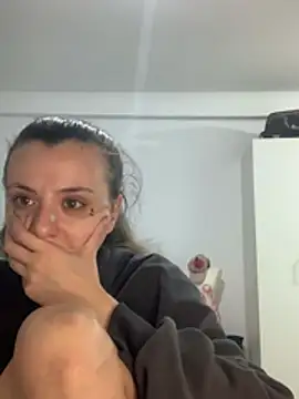 bunnythetailor webcam