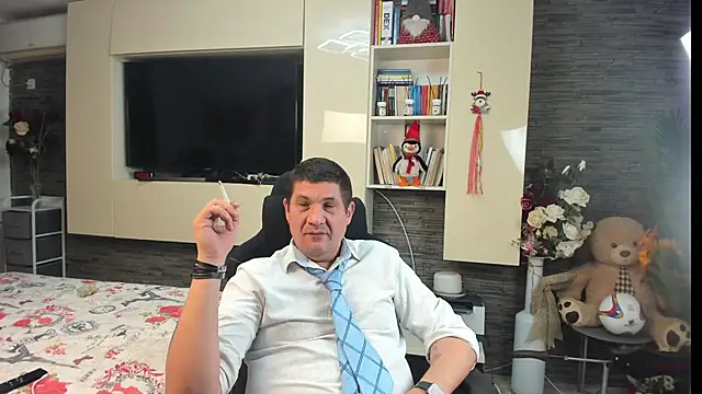 SpartacusDaddy48 webcam