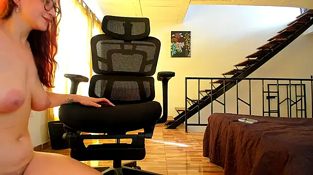 Laura_Ivy webcam
