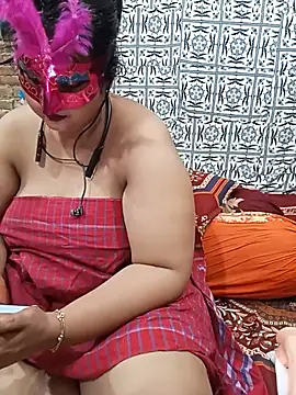 Tanisha-Chy webcam
