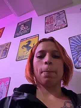 Mia_0-4 webcam