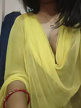 Aadi_ki_Manju webcam