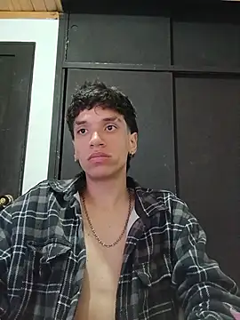 H3ll_B0Y_ webcam