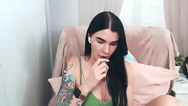 SofieLove webcam