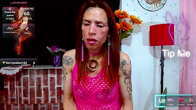 VanessaWolf live sex cam