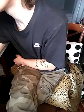 XanderOzzz live sex cam
