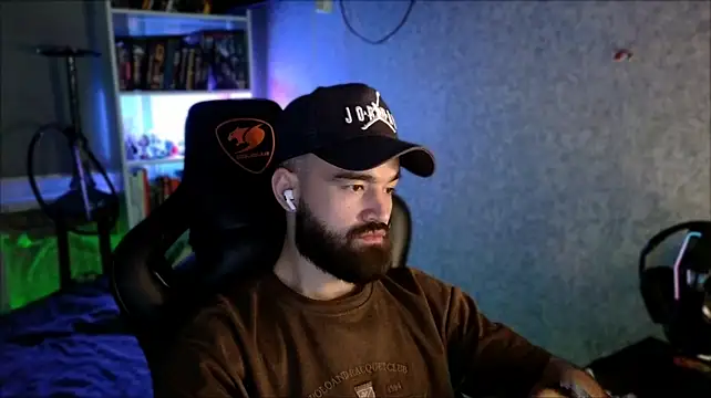 _Serious_Man webcam