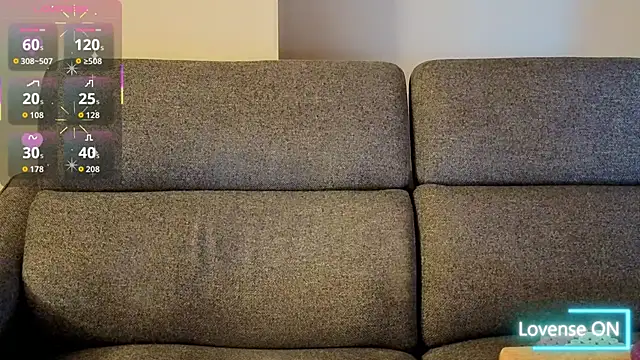 TittyLandQuebec live cam preview