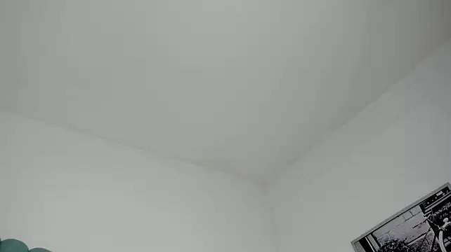 kimjonnes01 webcam