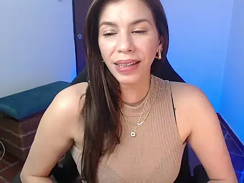 ms_sofia_x live cam on StripChat