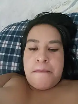 _mia_canela live cam preview