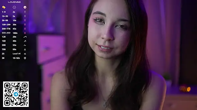 NerixalVire 🌘 nude show