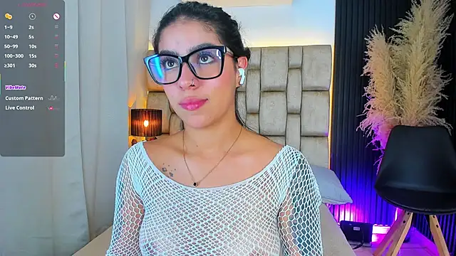 little_sophie18 ⛰ nude webcam chat